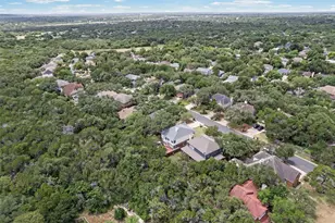 7807 Wheel Rim Cir, Austin, TX 78749 - Photo 8