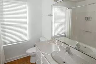 1305 Lorraine St, Austin, TX 78703 - Photo 32