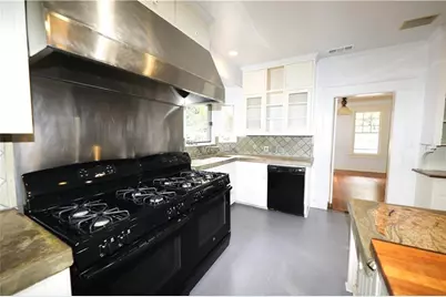 1305 Lorraine Street, Austin, TX 78703 - Photo 8