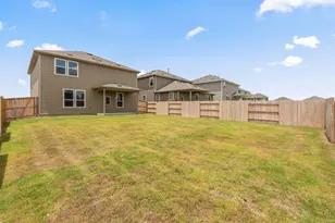 300 Daniels Dusty Trl, Georgetown, TX 78626 - Photo 14