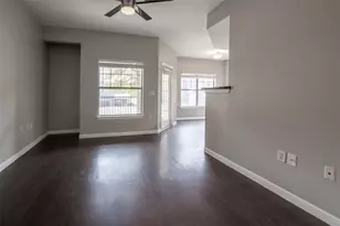 2320 Gracy Farms Ln, Austin, TX 78758 - Photo 2