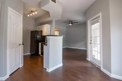 2320 Gracy Farms Lane #312, Austin, TX 78758 - Photo 6