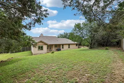 1058 Daviot Drive, Spicewood, TX 78669 - Photo 26