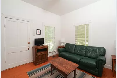 1001 King Court, Kingsland, TX 78639 - Photo 18