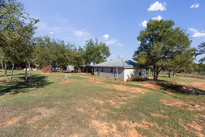 268 County Road 476, Thrall, TX 76578 - Photo 34