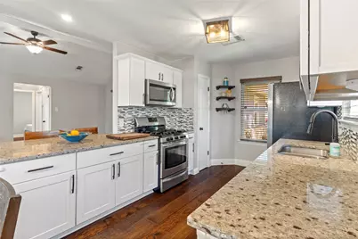 9306 Curlew Drive, Austin, TX 78748 - Photo 12