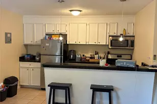 304 E 33rd St, Austin, TX 78705 - Photo 2