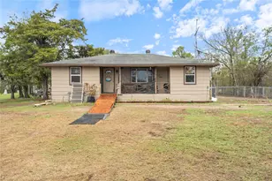 250 Rick Rd, La Grange, TX 78945 - Photo 2