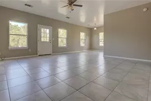 135 Valle Verde Dr, Del Valle, TX 78617 - Photo 4