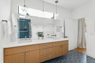 301 Woodward St, Austin, TX 78704 - Photo 18