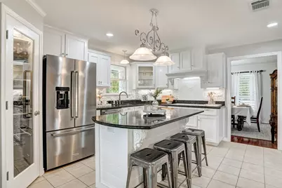 1505 Cr 315, Jarrell, TX 76537 - Photo 14