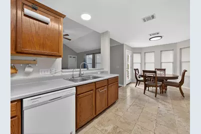 103 Songbird Court, Cedar Creek, TX 78612 - Photo 12