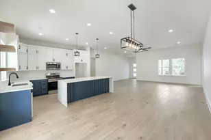 334 Nene Ln, Bastrop, TX 78602 - Photo 14