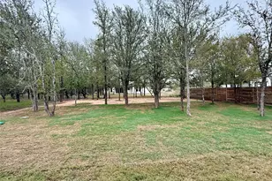 334 Nene Ln, Bastrop, TX 78602 - Photo 6