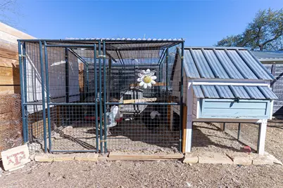 11010 3rd Street, Jonestown, TX 78645 - Photo 18