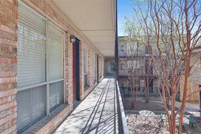 2207 Leon Street #204, Austin, TX 78705 - Photo 10
