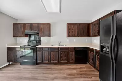 1422 Meadow Parkway, San Marcos, TX 78666 - Photo 12