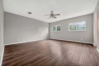 1422 Meadow Parkway, San Marcos, TX 78666 - Photo 18