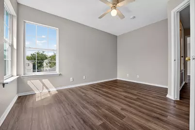 1422 Meadow Parkway, San Marcos, TX 78666 - Photo 16