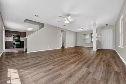 1422 Meadow Parkway, San Marcos, TX 78666 - Photo 10