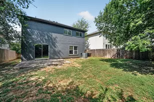 1422 Meadow Pkwy, San Marcos, TX 78666 - Photo 28