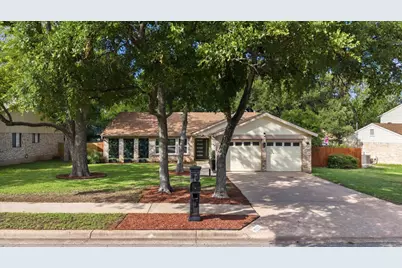 4202 Oak Creek Drive, Austin, TX 78727 - Photo 4