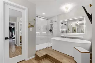 4202 Oak Creek Dr, Austin, TX 78727 - Photo 18