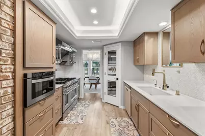 4202 Oak Creek Drive, Austin, TX 78727 - Photo 8