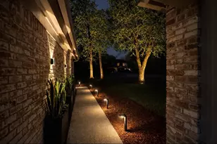 4202 Oak Creek Dr, Austin, TX 78727 - Photo 2