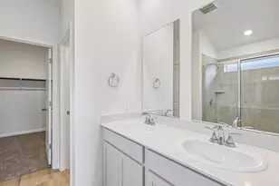 132 Sleep Holw, Jarrell, TX 76537 - Photo 6