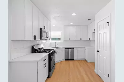 16307 Essex Cove, Pflugerville, TX 78660 - Photo 10