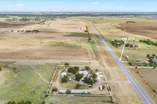 19016 Fm 973 N, Coupland, TX 78615 - Photo 18