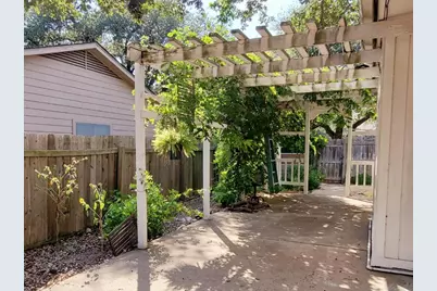 11108 Henge Drive, Austin, TX 78759 - Photo 22