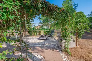 228 Old Firetower Rd, Bastrop, TX 78602 - Photo 28