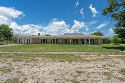 3345 E Austin Street, Giddings, TX 78942 - Photo 38