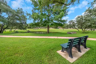 1 Crystal Springs Ct Ct, The Hills, TX 78738 - Photo 38