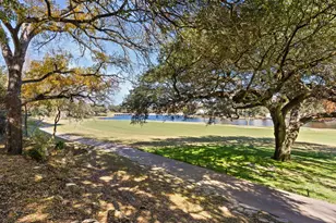 1 Crystal Springs Ct Ct, The Hills, TX 78738 - Photo 34