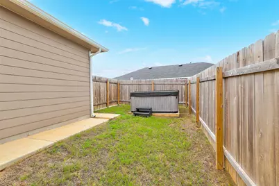 125 Shenandoah Drive, Kyle, TX 78640 - Photo 32