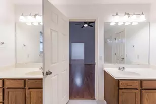 14511 Amy Francis St, Austin, TX 78725 - Photo 4