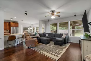 5421 Korth Dr, Austin, TX 78749 - Photo 2