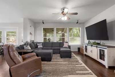 5421 Korth Drive, Austin, TX 78749 - Photo 14