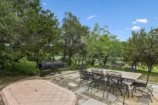 23621 Indian Divide Cove, Spicewood, TX 78669 - Photo 8