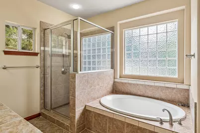 23621 Indian Divide Cove, Spicewood, TX 78669 - Photo 18