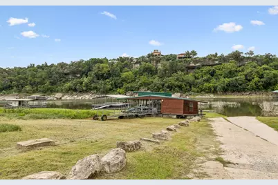 23621 Indian Divide Cove, Spicewood, TX 78669 - Photo 36