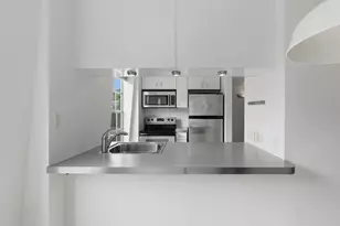 300 Crockett St, Austin, TX 78704 - Photo 16