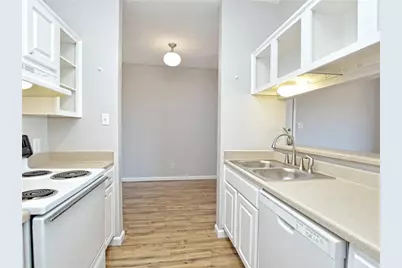12166 Metric Boulevard #2015, Austin, TX 78758 - Photo 12