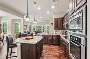35 Prestonwood Cir, Lakeway, TX 78734 - Photo 12