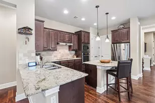 35 Prestonwood Cir, Lakeway, TX 78734 - Photo 2