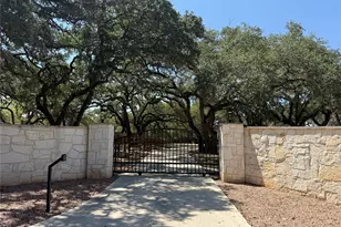 710 Flite Acres Rd, Wimberley, TX 78676 - Photo 4