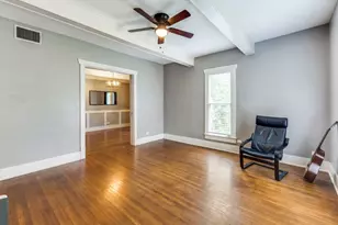 423 S Main St, Lockhart, TX 78644 - Photo 10